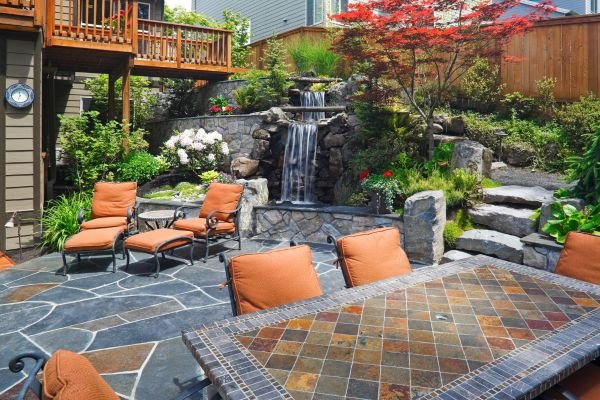 Hardscaping & Outdoor Living